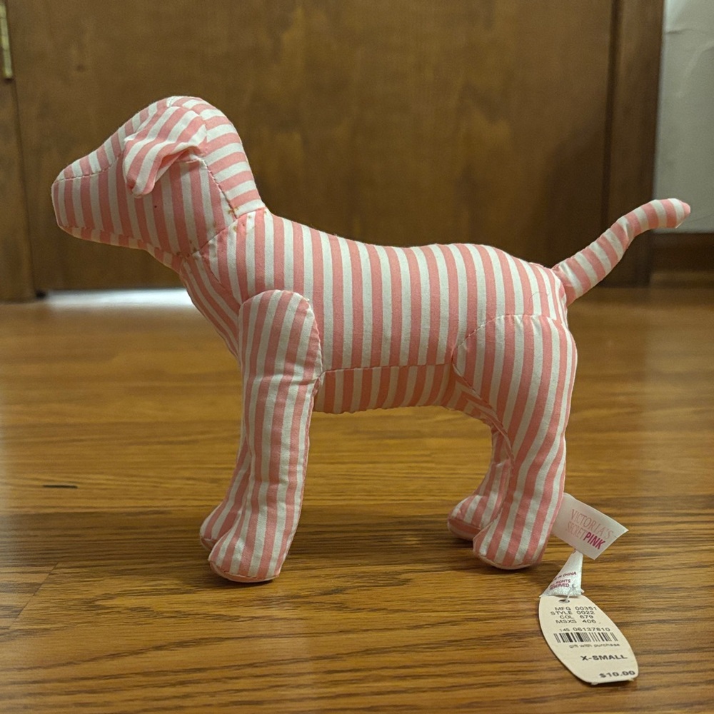 Victoria’s Secret PINK vintage pup